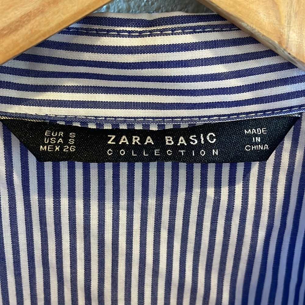 Zara Basic Cropped Collared Button Up Blouse Blue… - image 7